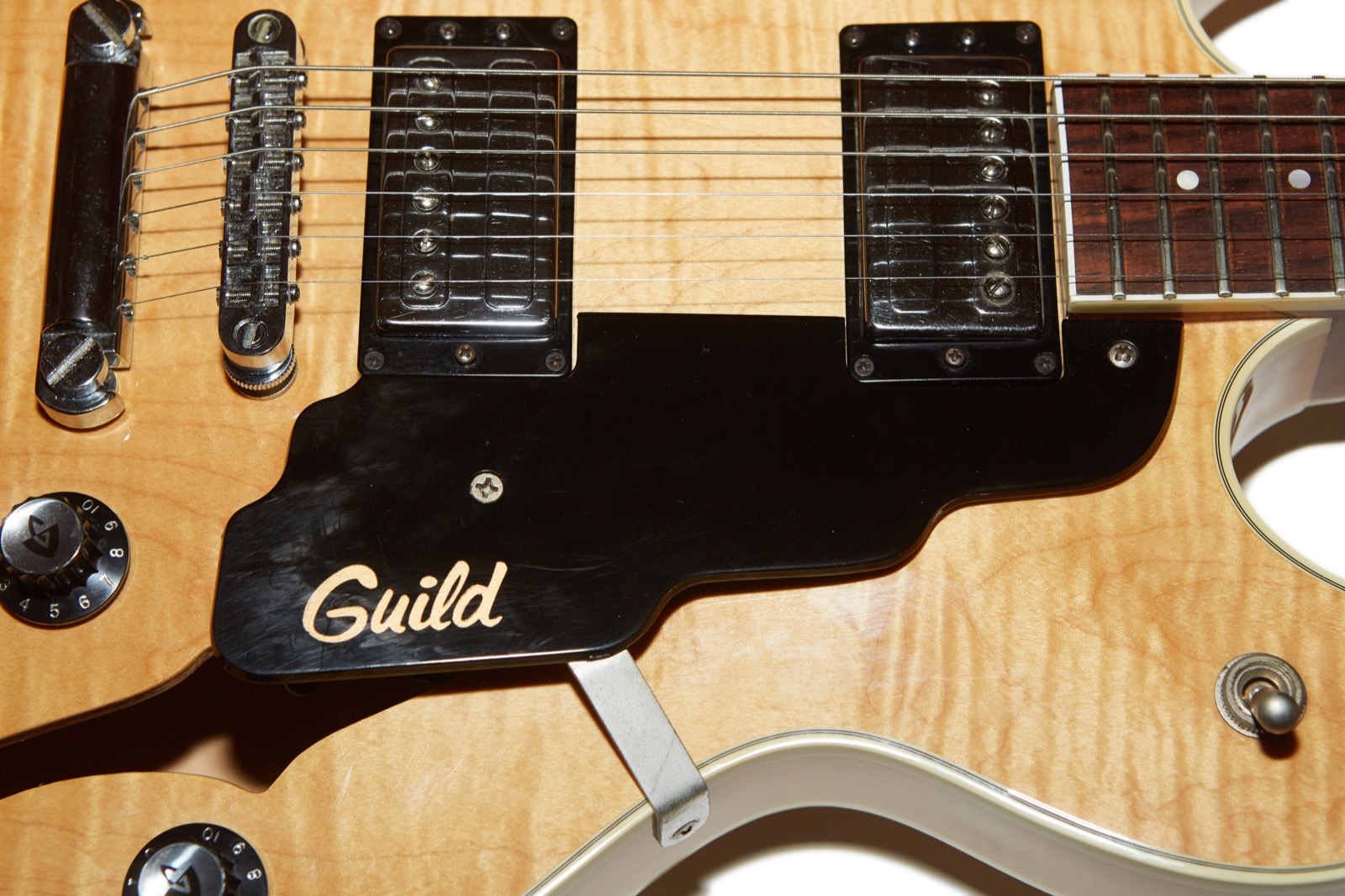 guild starfire pickguard